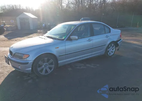 2002 BMW 325I z USA, uszkodzony, nr VIN WBAET37472NH00885